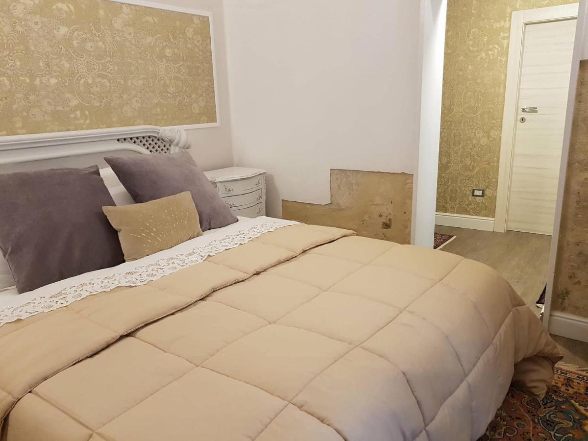 Leodi Bed and Breakfast Lecce Esterno foto